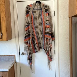 Warm cardigan with tassel fringe